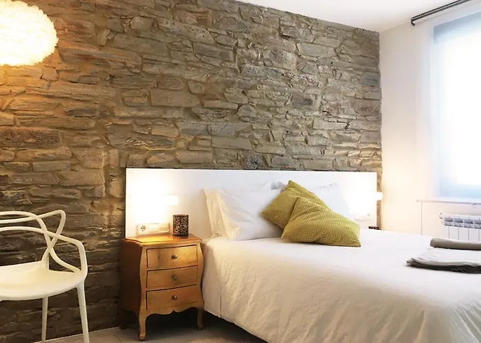 Golden & White Home